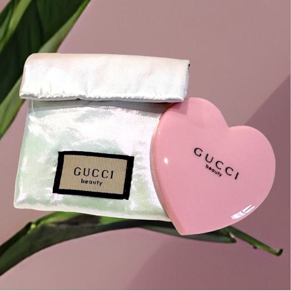 Gucci Pink Heart-Shaped mirror